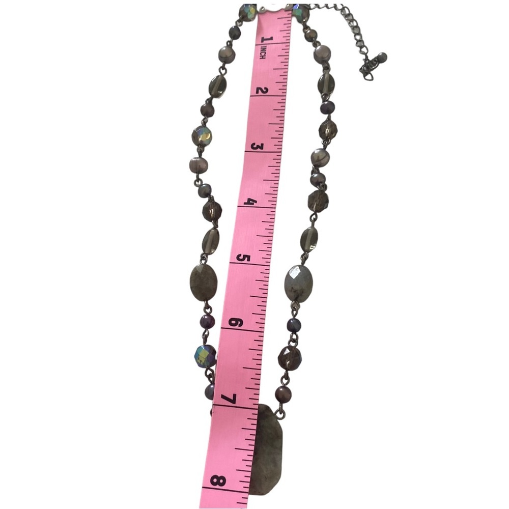 Is Sophia rare labradorite pearls and glass necklace pendant genuine gemstones - Picture 5 of 9